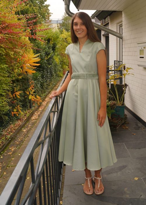 Brautmutter Kleid Hochzeit Standesamt Brautkleid Schneiderin Maßschneiderei Balkon Draußen