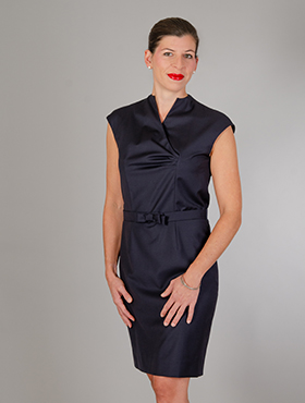 Galerie Blaues Kleid eng